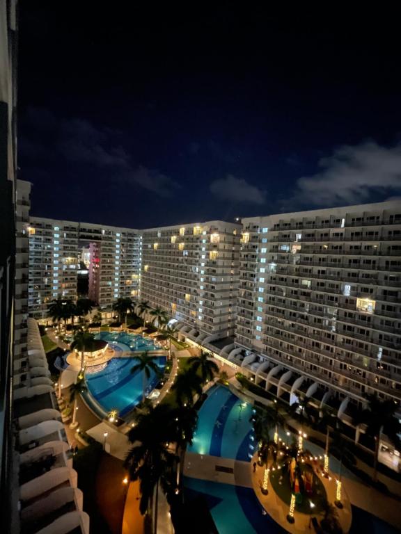 Shell Residences front of SM Mall of Asia 1150