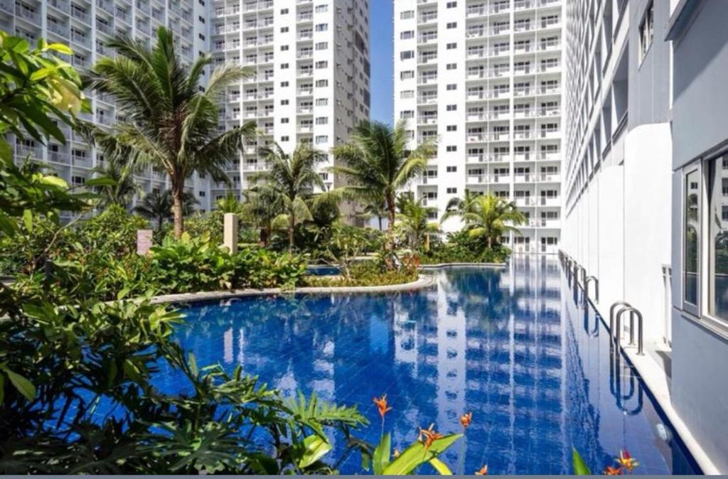 Shore Residences Mall of Asia