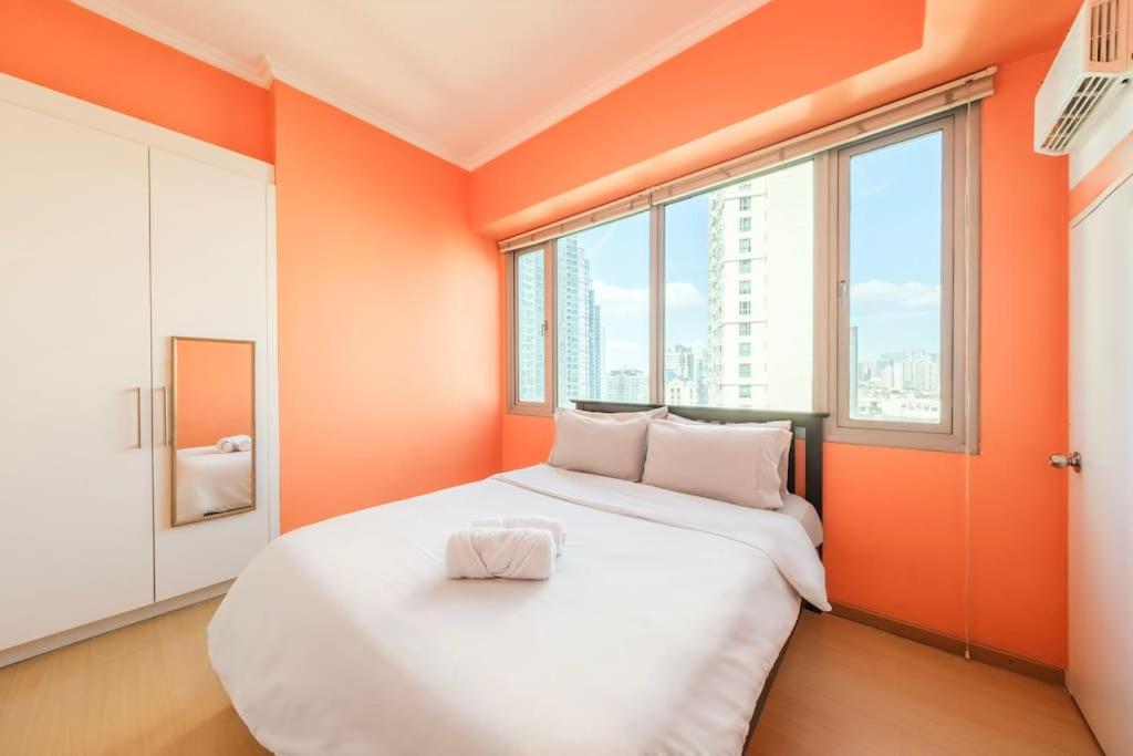 StayHere Burgos Circle 1 Bedroom Avant@Fort Gym