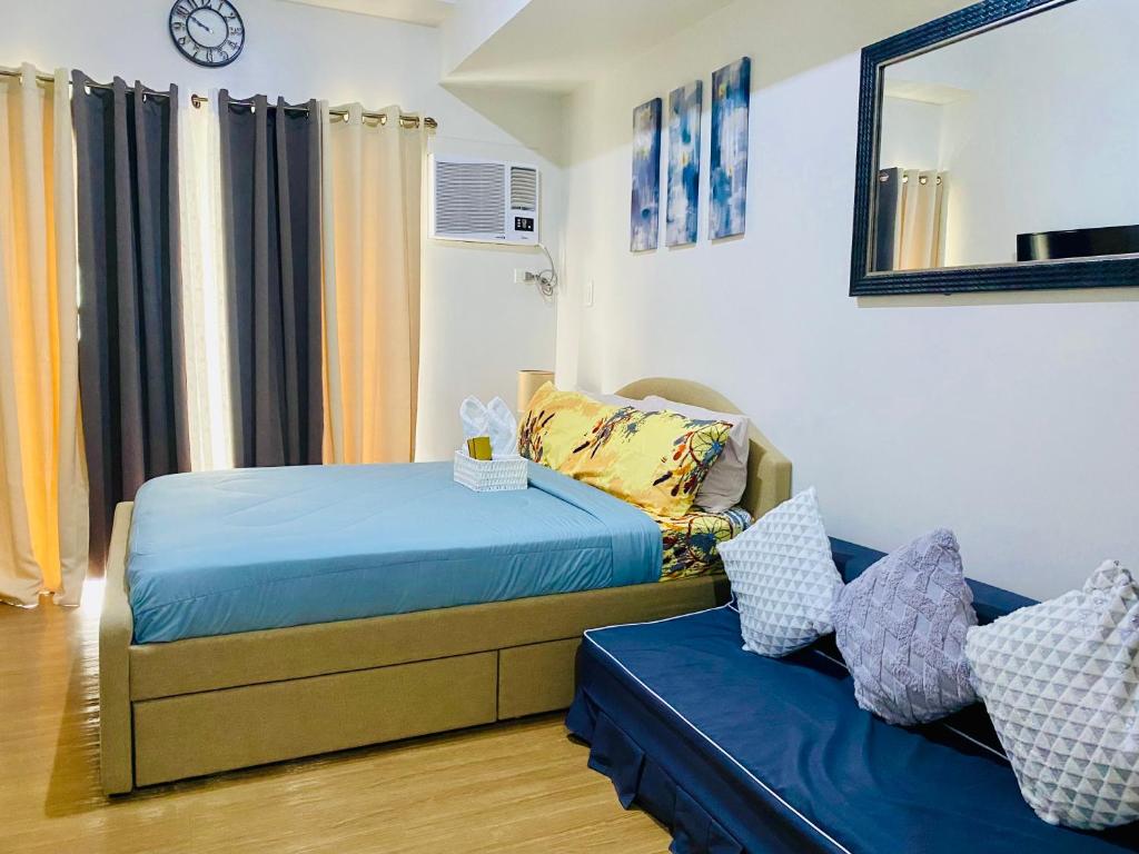 Studio at The Loop