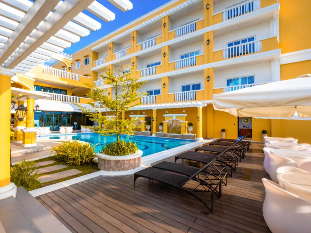 Sunlight Hotel Coron