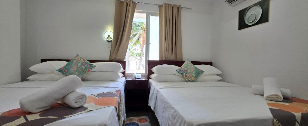 Sunvilla beachfront hotel