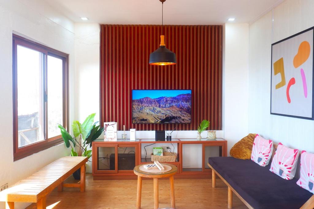 TAAL-VIEW 2BR in Tagaytay for 8 pax with Free Parking