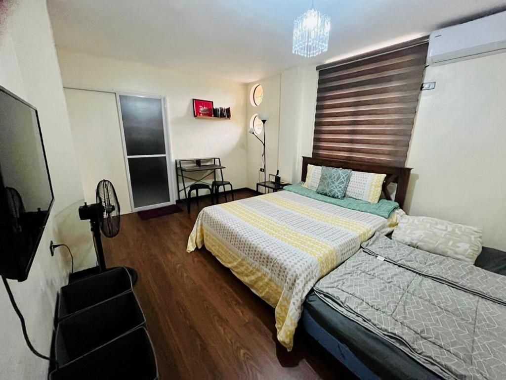 Tagaytay Swiss cabin Netflix/Wifi/Parking
