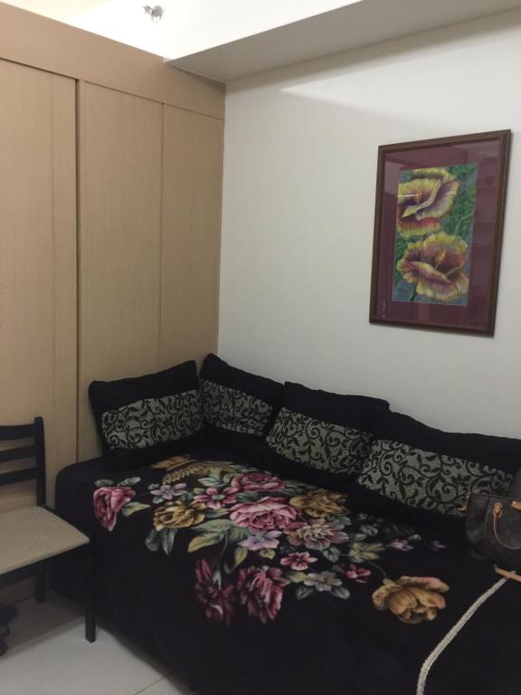 TAGAYTAY WIND CONDO, 4pax,3BEDS,FF,AC WIFI