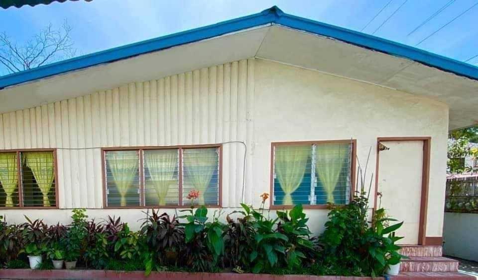 Tamari's Rest House