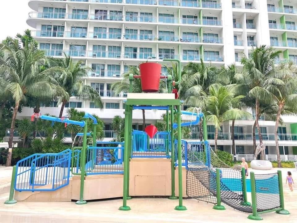 The Bahama Hammock - Azure PH