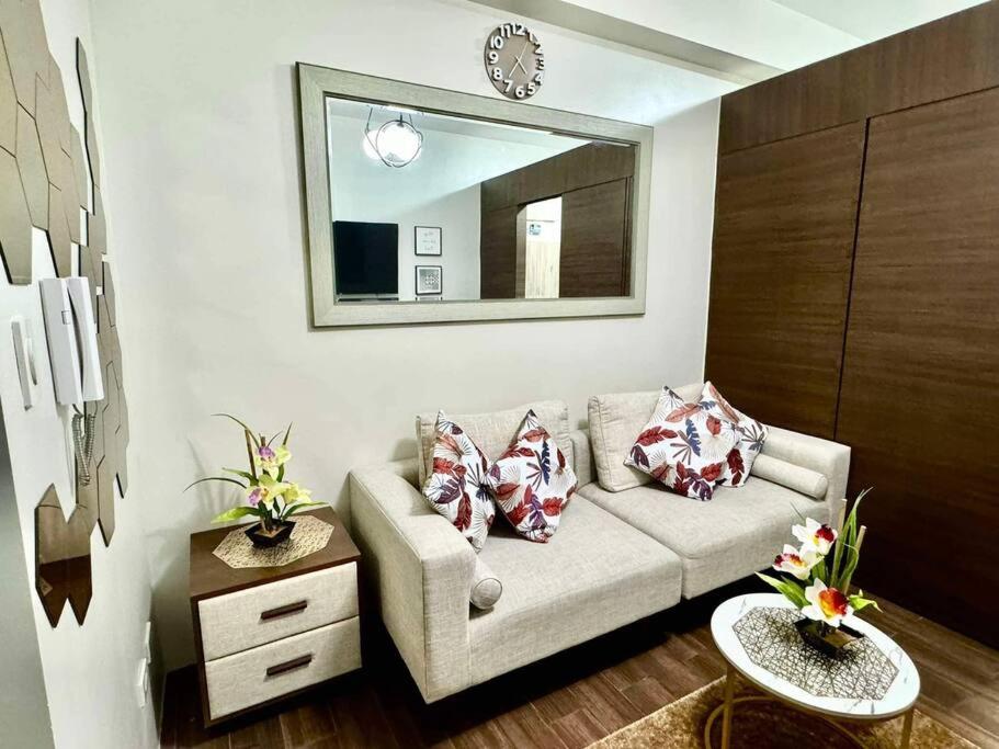 The Modern Flats at Air Residences