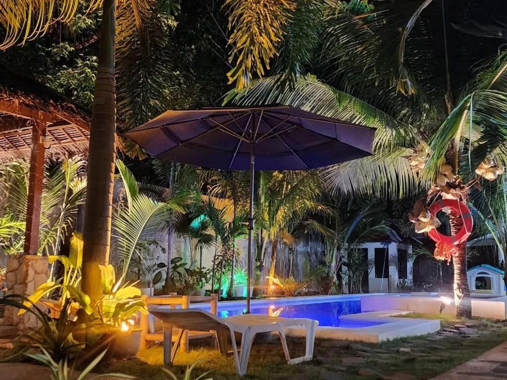 Champagne Palm Resort