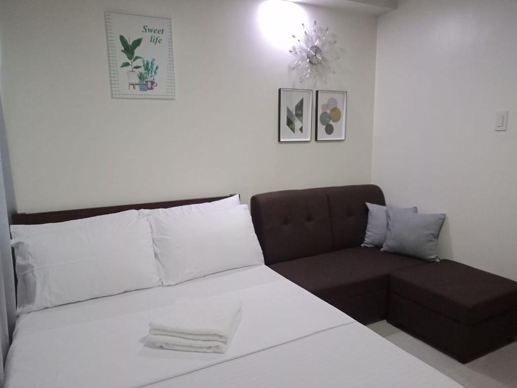 Cozy235 studio at The Persimmon