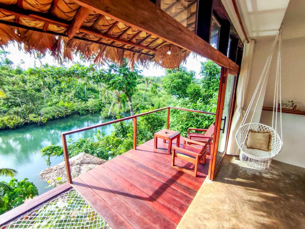 The River Hideaway