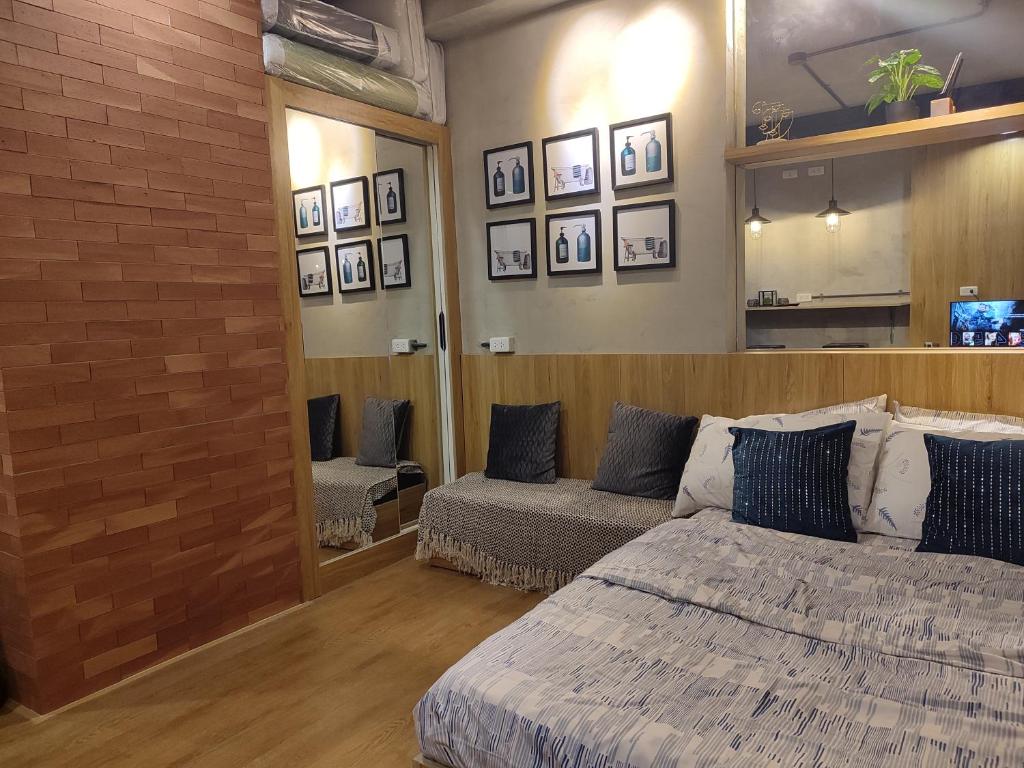The Zen Suites at Mesatierra Garden Residences