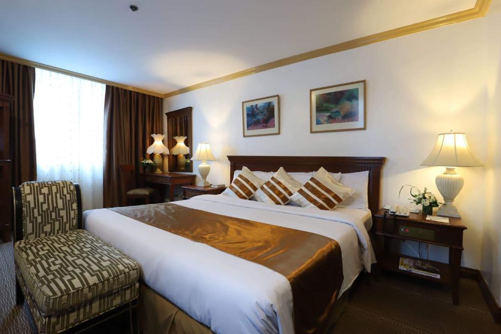 Tiara Oriental Hotel