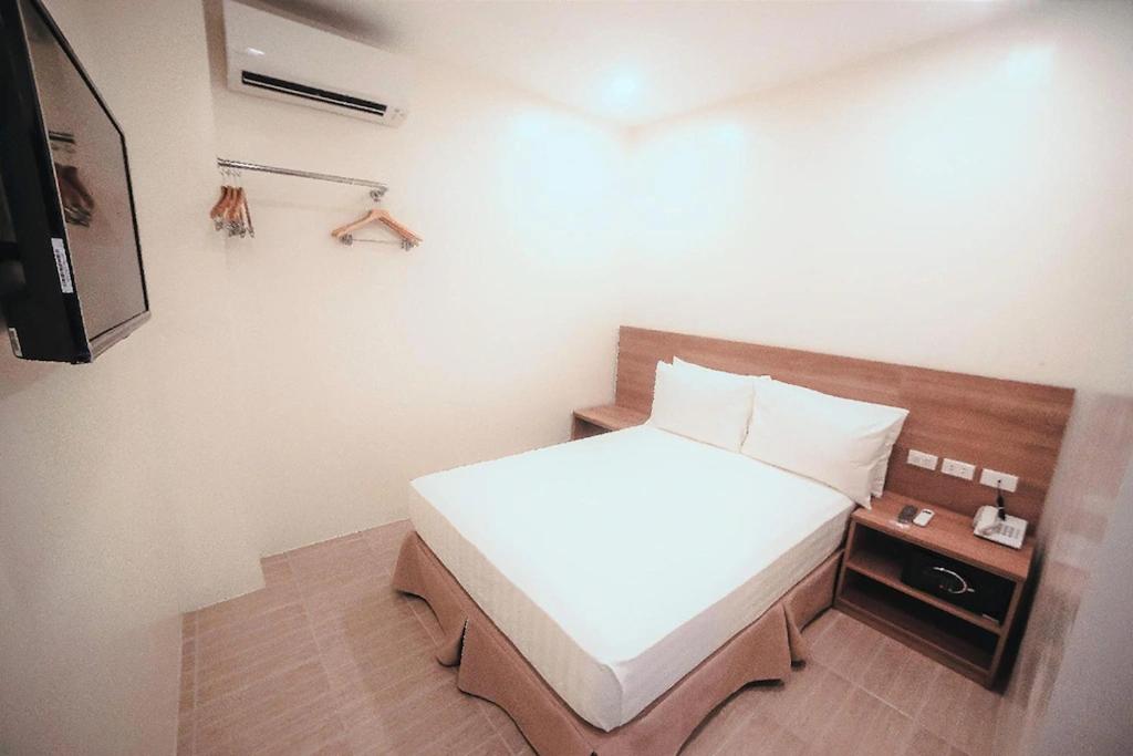Trip Inn Near Airport or City Center