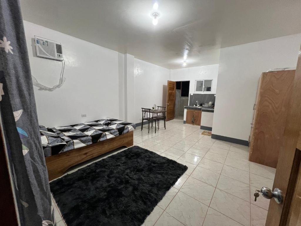 Affordable Apartelle 15mins to the Airport Airport & Sugba Lagoon-Triple Beagle Apartment
