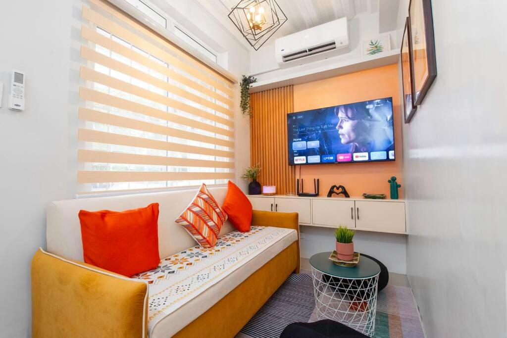 Unit 102 - Your Cozy Batangas Retreat