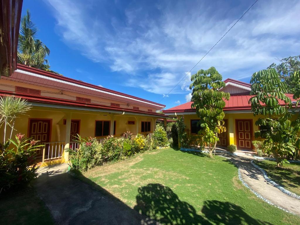 Uptown Guesthouse