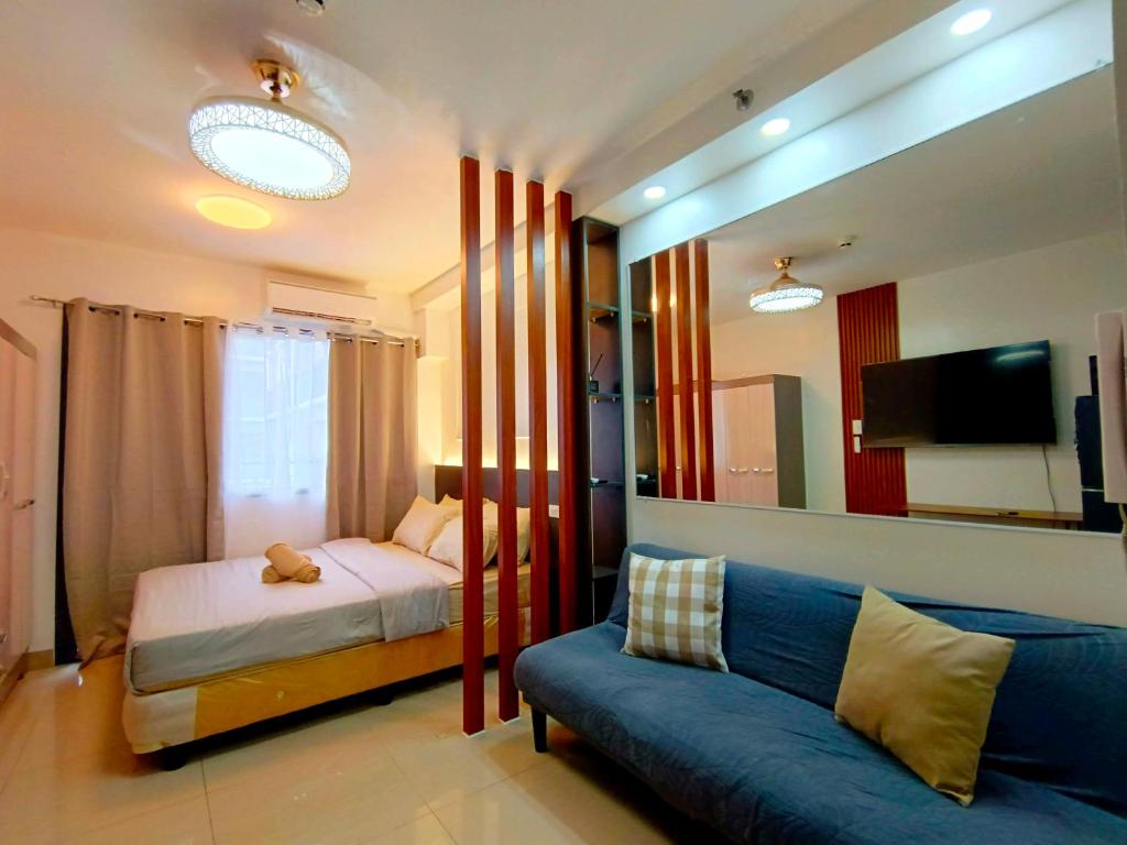 New Condotel Near MoA PICC, Shore 2, Self Check-in