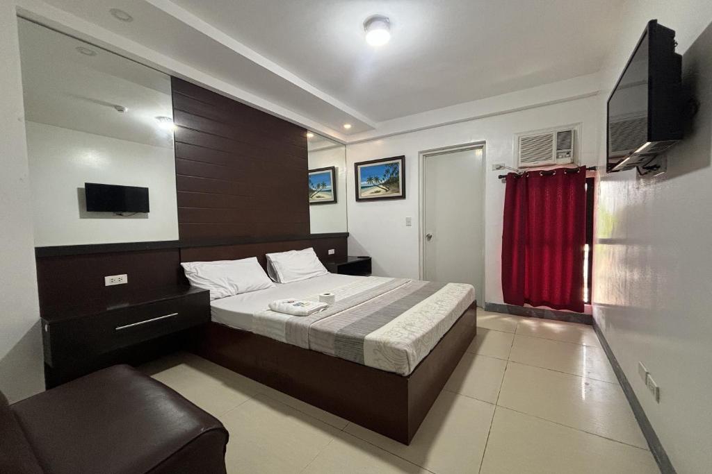 Yellowbell Hotel