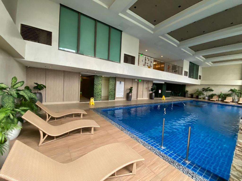 Serviced Apartment with great location and the best view plus Fast wifi