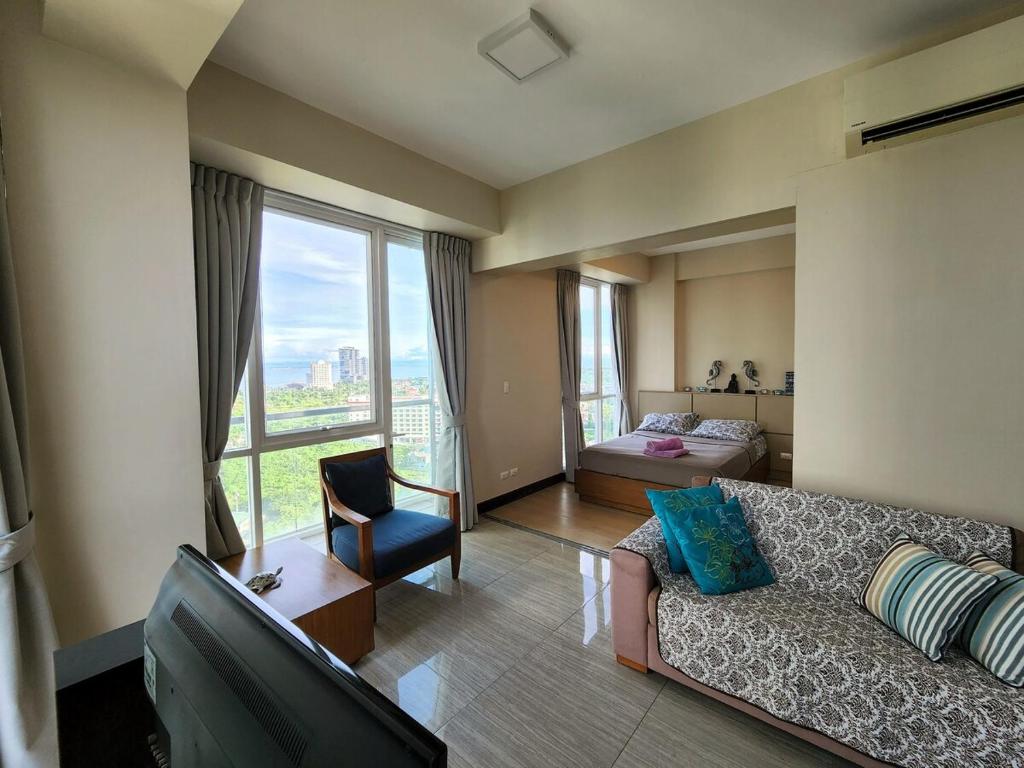 Your Mactan Ocean View Crib