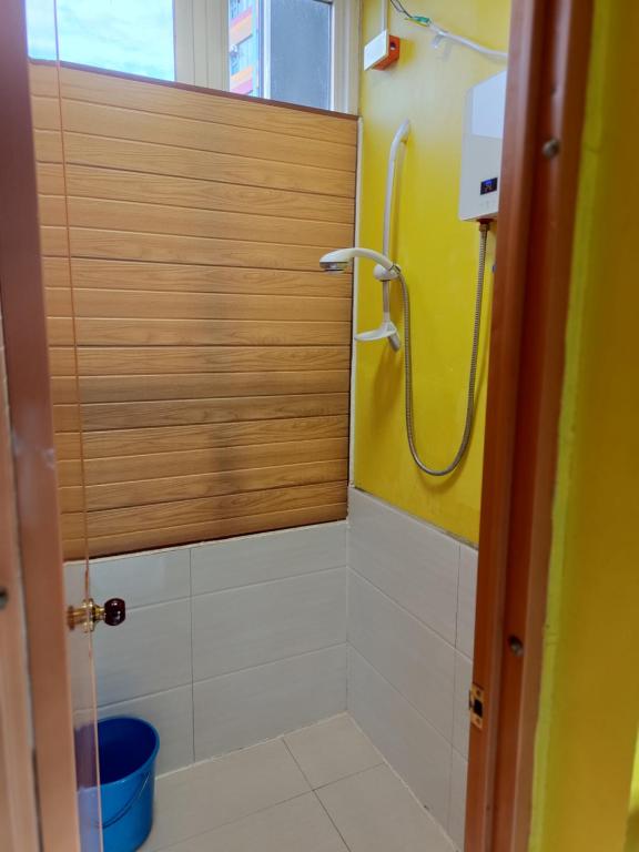 Zenmist Properties- Backpackers Haven
