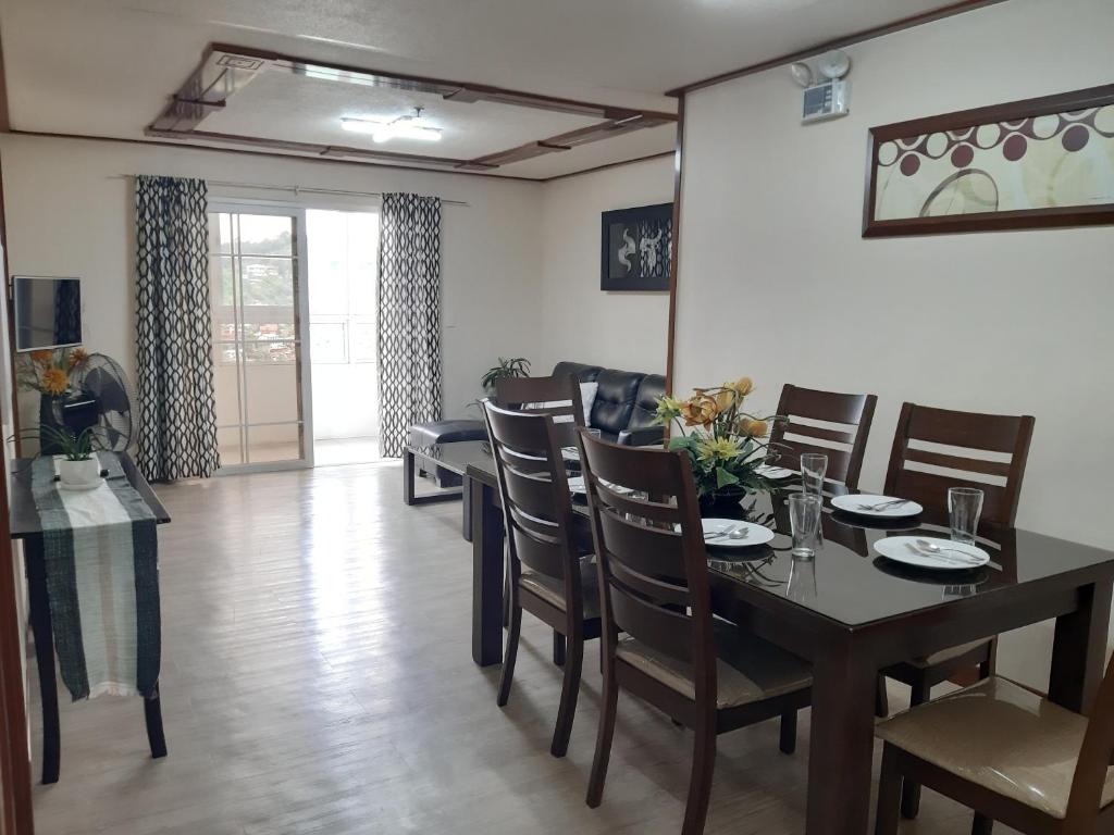 Mireya's 2BR Condo at Zone Vill - Burnham Park